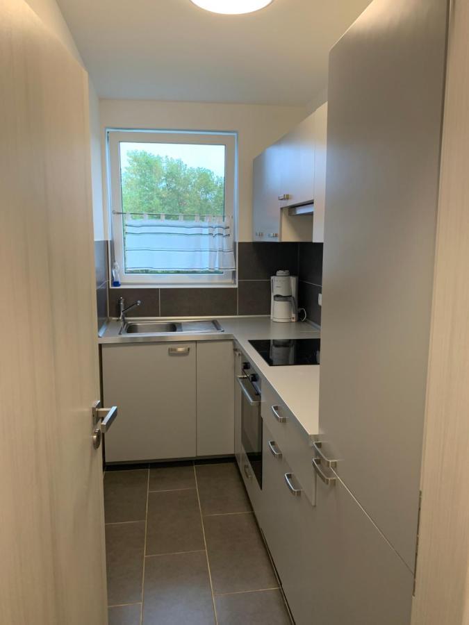 Werftstrasse 9A Aparthotel Kiel Buitenkant foto