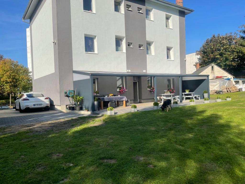 Werftstrasse 9A Aparthotel Kiel Buitenkant foto