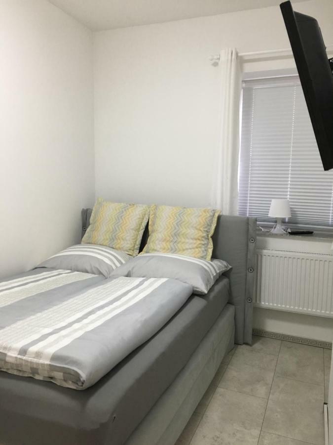 Werftstrasse 9A Aparthotel Kiel Buitenkant foto